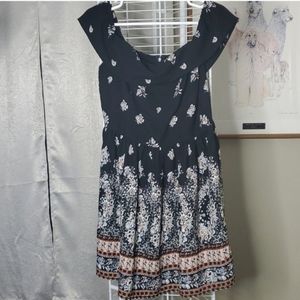 Abercrombie and Fitch Off Shoulder Boho Floral Dress Womans Size Large